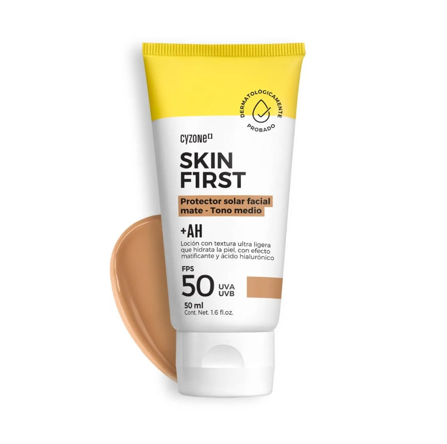 Cyzone Protector Solar Facial Skin First Tono Medio 50ml